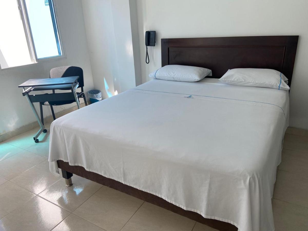 Hotel Torres Del Llano Yopal Exteriör bild