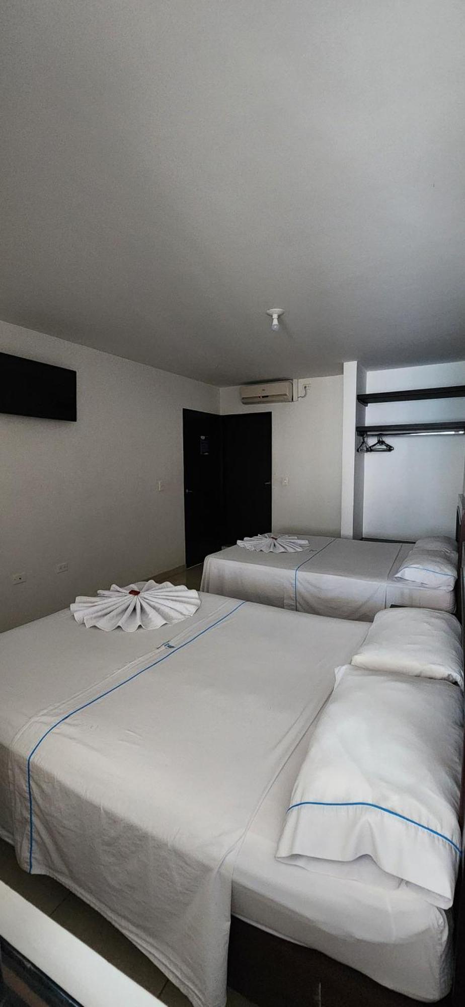 Hotel Torres Del Llano Yopal Exteriör bild